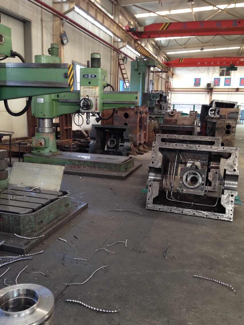 寶雞高線吐絲機(jī)-生產(chǎn)車間